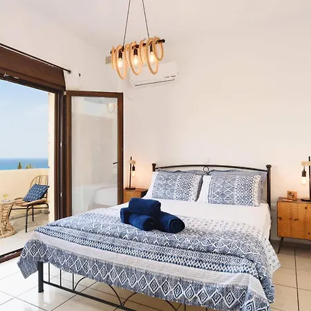 Petalouda By ヴィラ *