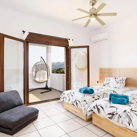 Petalouda By Villa Kalathos