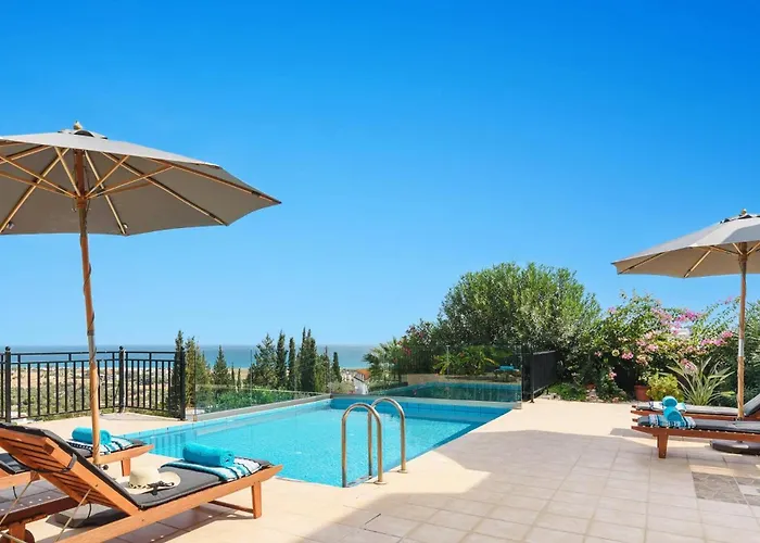 فيلة Petalouda By كالاثوس